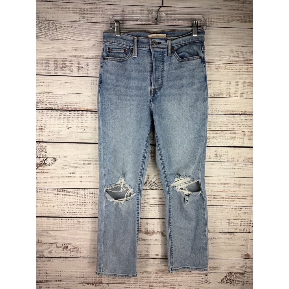 Levi’s Wedgie Straight Jeans 28 Light Wash Distressed Stretch Normcore Casual
